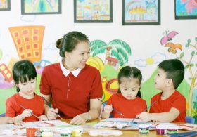 Có nên học ngành giáo dục mầm non?